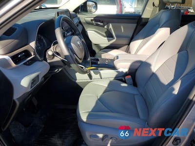 Zdjęcie 7 z 13 samochodu: 2023 TOYOTA HIGHLANDER HYBRID XLE VIN:5TDKBRCH3PS119452 - miniatura