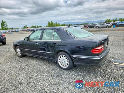 Drugie zdjęcie samochodu z przodu: 2000 MERCEDES-BENZ E 320 4MATIC VIN:WDBJF82J3YX039044 - miniatura