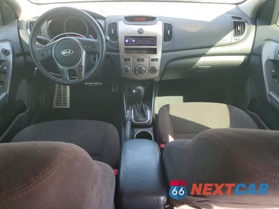 Zdjęcie 8 z 13 samochodu: 2012 KIA FORTE SX VIN:KNAFW5A38C5478542 - miniatura