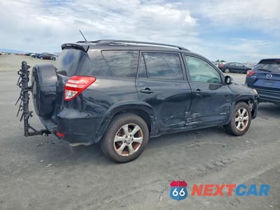 Trzecie zdjęcie samochodu z tyłu: 2010 TOYOTA RAV4 LIMITED VIN:JTMYF4DV1AD021142 - miniatura