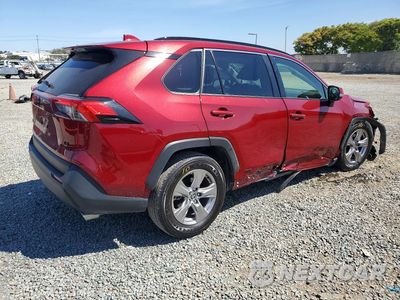 Trzecie zdjęcie samochodu z tyłu: 2024 TOYOTA RAV4 LE VIN:JTMMWRFV7RD268637 - miniatura