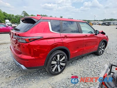 Trzecie zdjęcie samochodu z tyłu: 2025 MITSUBISHI OUTLANDER SE VIN:JA4J3VA89SZ028398 - miniatura