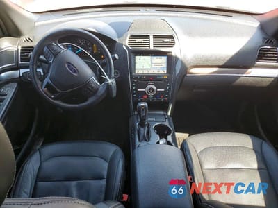 Zdjęcie 8 z 14 samochodu: 2018 FORD EXPLORER LIMITED VIN:1FM5K8F86JGC46972 - miniatura