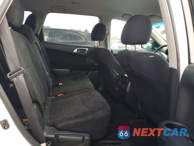 Zdjęcie 11 z 13 samochodu: 2016 NISSAN PATHFINDER SV VIN:5N1AR2MM0GC644766 - miniatura
