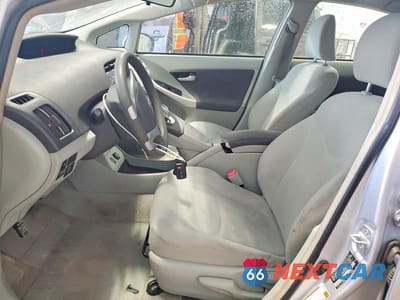 Zdjęcie 7 z 12 samochodu: 2010 TOYOTA PRIUS II VIN:JTDKN3DU8A0039641 - miniatura