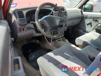 Zdjęcie 8 z 12 samochodu: 1999 NISSAN FRONTIER XE VIN:1N6DD26SXXC345505 - miniatura