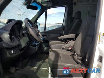 Zdjęcie 7 z 13 samochodu: 2023 MERCEDES BENZ SPRINTER 2500 DELIVERY VAN VIN:W1Y40CHYXPT142454 - miniatura