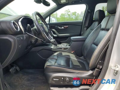 Zdjęcie 7 z 13 samochodu: 2019 CHEVROLET BLAZER PREMIER VIN:3GNKBFRS7KS623239 - miniatura