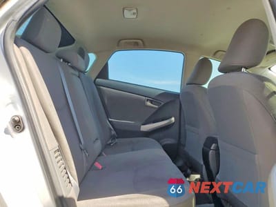 Zdjęcie 10 z 13 samochodu: 2015 TOYOTA PRIUS TWO VIN:JTDKN3DU5F1974830 - miniatura