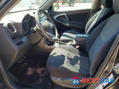 Zdjęcie 7 z 13 samochodu: 2006 TOYOTA RAV4 SPORT VIN:JTMBD32V866006755 - miniatura