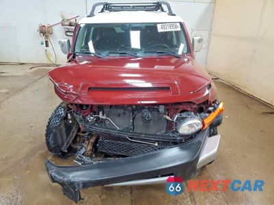 Piąte zdjęcie samochodu w środku: 2009 TOYOTA FJ CRUISER BASE VIN:JTEBU11F39K069378 - miniatura