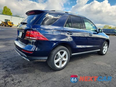 Trzecie zdjęcie samochodu z tyłu: 2018 MERCEDES-BENZ GLE 350 4MATIC VIN:4JGDA5HB9JB140048 - miniatura
