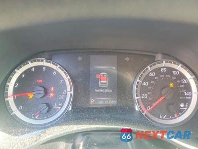 Zdjęcie 9 z 12 samochodu: 2022 TOYOTA HIGHLANDER L VIN:5TDCZRAH1NS139375 - miniatura