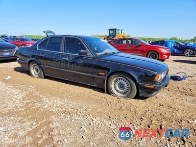 Czwarte zdjęcie samochodu z boku: 1994 BMW 525 I AUTOMATIC VIN:WBAHD6323RGK45481 - miniatura