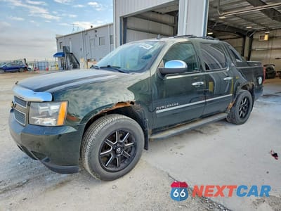 2013 CHEVROLET AVALANCHE LTZ 3GNTKGE75DG261638 - główne zdjęcie licytacji z USA - miniatura