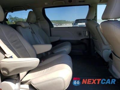 Zdjęcie 11 z 13 samochodu: 2011 TOYOTA SIENNA XLE 8-PASSENGER VIN:5TDYK3DC4BS139700 - miniatura