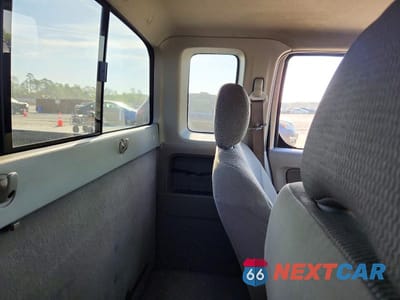 Zdjęcie 10 z 12 samochodu: 2004 NISSAN FRONTIER XE-V6 DESERT RUNNER VIN:1N6ED26T54C434682 - miniatura