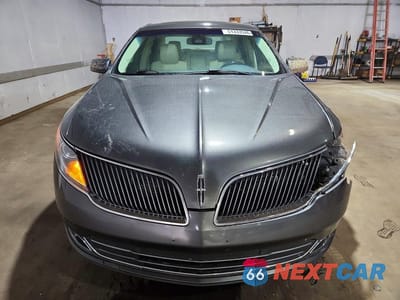 Piąte zdjęcie samochodu w środku: 2016 LINCOLN MKS VIN:1LNHL9FT2GG602377 - miniatura