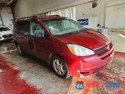 Czwarte zdjęcie samochodu z boku: 2004 TOYOTA SIENNA LE 7 PASSENGER VIN:5TDBA23C14S021921 - miniatura