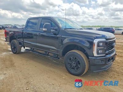 Czwarte zdjęcie samochodu z boku: 2025 FORD F250 SUPER DUTY VIN:1FT8W2BTXSED59981 - miniatura
