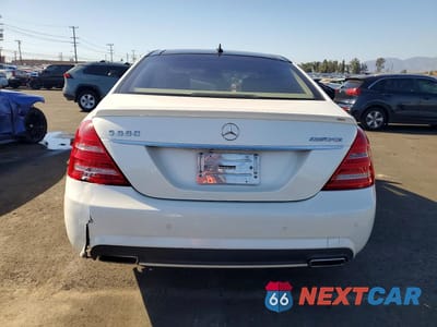 Zdjęcie 6 z 13 samochodu: 2013 MERCEDES-BENZ S 550 VIN:WDDNG7DB3DA534105 - miniatura