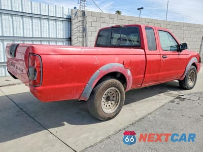 Trzecie zdjęcie samochodu z tyłu: 2002 NISSAN FRONTIER KING CAB XE VIN:1N6DD26S82C317159 - miniatura