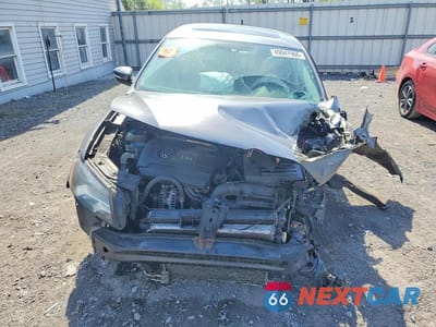 Piąte zdjęcie samochodu w środku: 2015 VOLKSWAGEN PASSAT SE VIN:1VWBT7A39FC072725 - miniatura