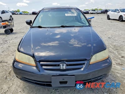 Piąte zdjęcie samochodu w środku: 2001 HONDA ACCORD EX VIN:JHMCG56691C022336 - miniatura