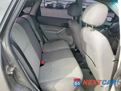 Zdjęcie 10 z 12 samochodu: 2006 FORD FOCUS ZX4 VIN:1FAFP34N16W126733 - miniatura