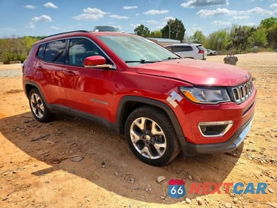 Czwarte zdjęcie samochodu z boku: 2019 JEEP COMPASS LIMITED VIN:3C4NJCCB1KT664508 - miniatura