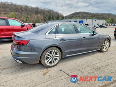 Trzecie zdjęcie samochodu z tyłu: 2022 AUDI A4 VIN:WAUEAAF42NN007087 - miniatura
