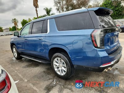 Drugie zdjęcie samochodu z przodu: 2025 CHEVROLET SUBURBAN K1500 PREMIER VIN:1GNS6FRD4SR288918 - miniatura
