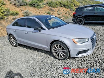 Czwarte zdjęcie samochodu z boku: 2015 AUDI A3 PREMIUM VIN:WAUACGFFXF1143487 - miniatura