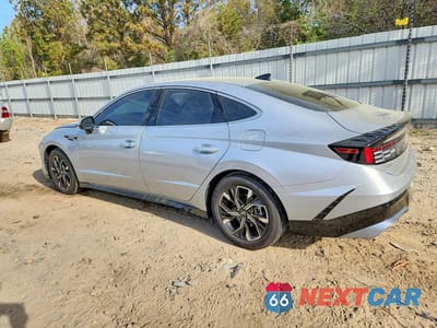 Drugie zdjęcie samochodu z przodu: 2025 HYUNDAI SONATA SEL VIN:KMHL64JAXSA504400 - miniatura