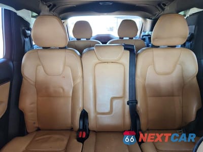 Zdjęcie 10 z 13 samochodu: 2018 VOLVO XC90 T5 VIN:YV4102PK6J1356274 - miniatura