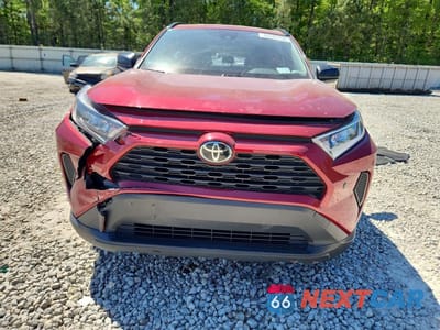 Piąte zdjęcie samochodu w środku: 2021 TOYOTA RAV4 LE VIN:JTMH1RFV5MD069188 - miniatura