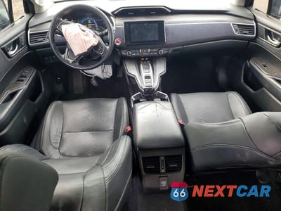 Zdjęcie 8 z 12 samochodu: 2018 HONDA CLARITY TOURING VIN:JHMZC5F3XJC008165 - miniatura
