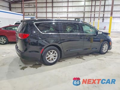 Trzecie zdjęcie samochodu z tyłu: 2025 CHRYSLER VOYAGER VIN:2C4RC1CG8SR538161 - miniatura