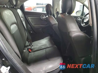 Zdjęcie 10 z 12 samochodu: 2016 FIAT 500X POP VIN:ZFBCFXAT1GP389197 - miniatura
