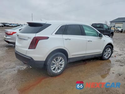 Trzecie zdjęcie samochodu z tyłu: 2025 CADILLAC XT5 LUXURY VIN:1GYKNBR49SZ159264 - miniatura