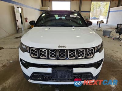 Piąte zdjęcie samochodu w środku: 2025 JEEP COMPASS LIMITED VIN:3C4NJDCN1ST509084 - miniatura