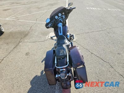 Zdjęcie 6 z 9 samochodu: 2007 HARLEY-DAVIDSON FLHX CALIFORNIA VIN:1HD1KB4337Y666911 - miniatura