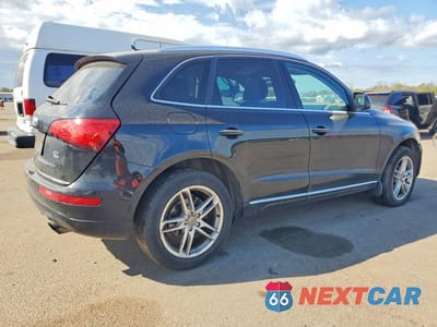 Trzecie zdjęcie samochodu z tyłu: 2015 AUDI Q5 PREMIUM PLUS VIN:WA1LFAFP6FA140752 - miniatura