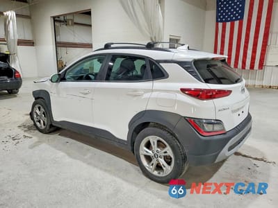 Drugie zdjęcie samochodu z przodu: 2022 HYUNDAI KONA SEL VIN:KM8K3CAB6NU805076 - miniatura