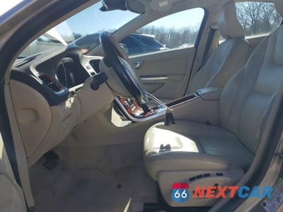 Zdjęcie 7 z 11 samochodu: 2015 VOLVO S60 PREMIER VIN:YV126MFK3F1344782 - miniatura