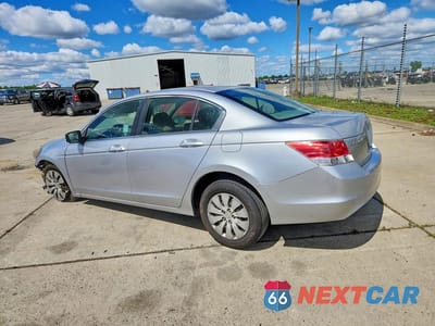 Drugie zdjęcie samochodu z przodu: 2009 HONDA ACCORD VIN:1HGCP26369A153481 - miniatura