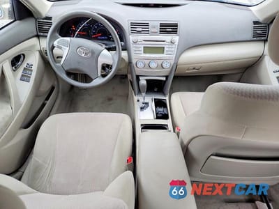 Zdjęcie 8 z 12 samochodu: 2010 TOYOTA CAMRY LE VIN:4T4BF3EK2AR071165 - miniatura