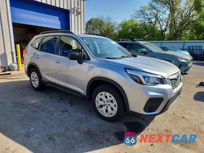 Czwarte zdjęcie samochodu z boku: 2019 SUBARU FORESTER VIN:JF2SKACCXKH521246 - miniatura