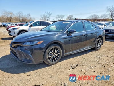 2023 TOYOTA CAMRY SE 4T1G11AK8PU155721 - główne zdjęcie licytacji z USA - miniatura
