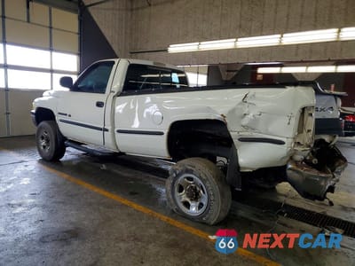 Drugie zdjęcie samochodu z przodu: 2002 DODGE RAM 2500 VIN:3B7KF26Z72M229204 - miniatura